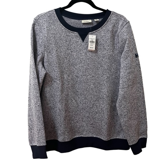 L.L. Bean Tops - L.L. Bean lightweight Sweater Fleece Pullover Crewneck Sweatshirt -Medium- NWT